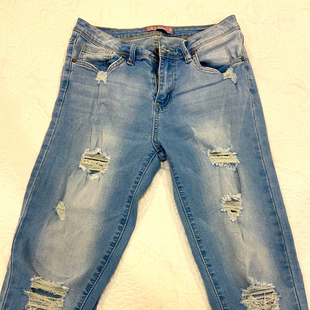 4/$20 Super skinny stretch jeans